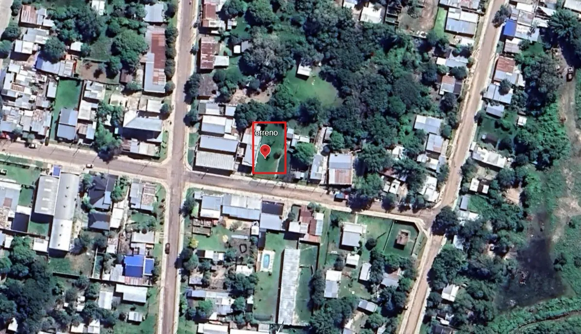 Terreno céntrico, amplio en Santa Lucia (Ctes)