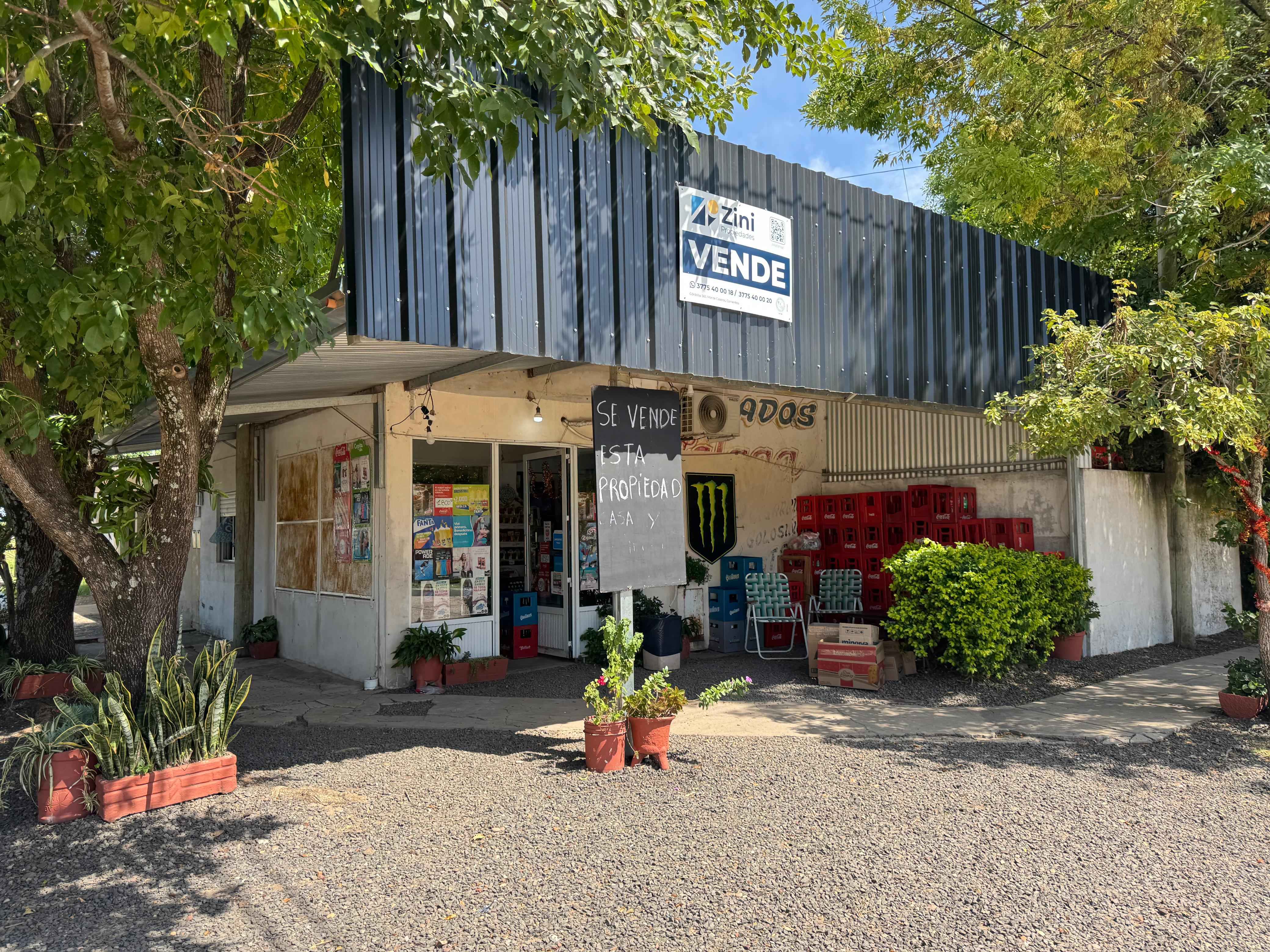 Casa con Local Comercial