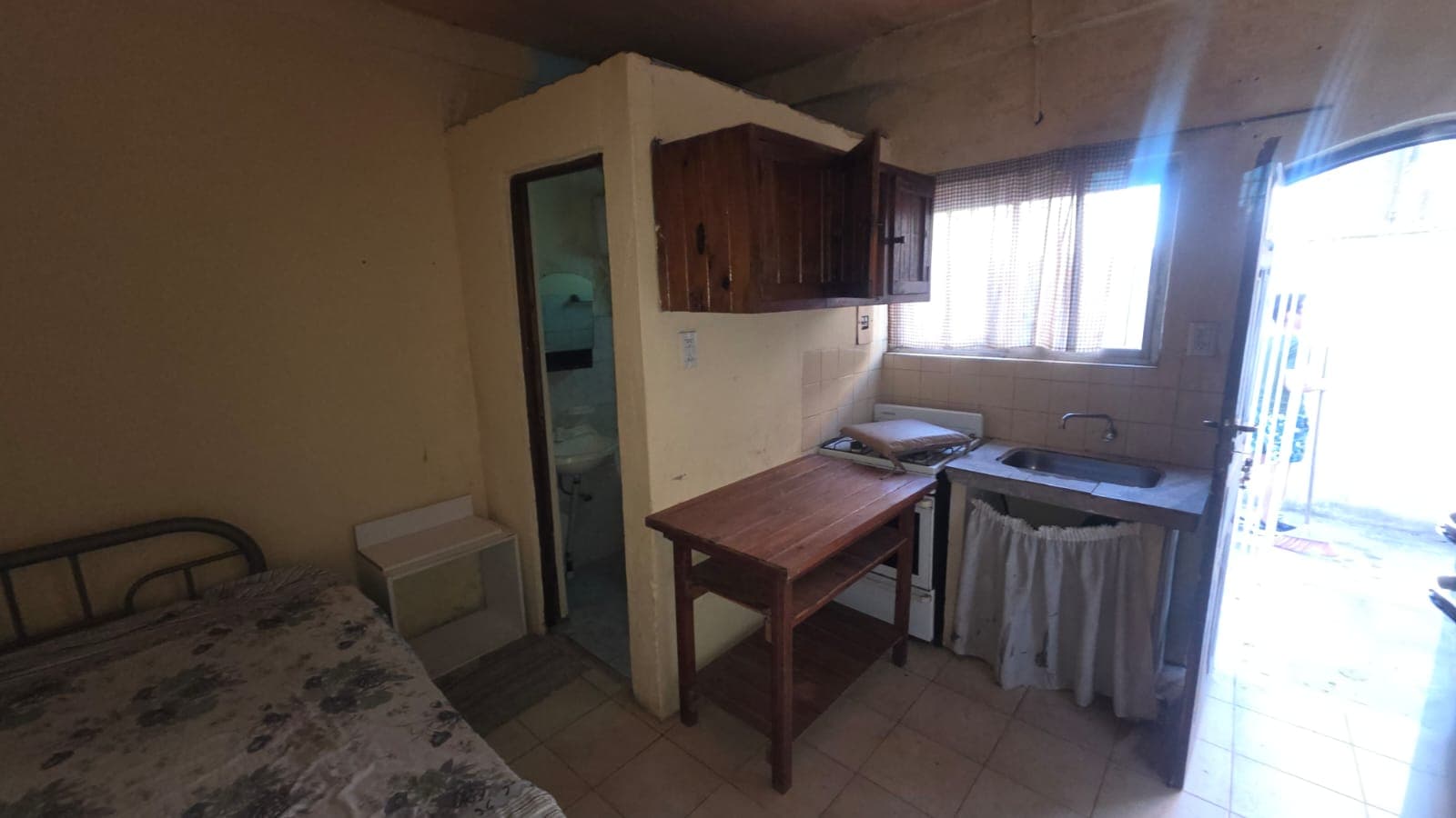 "Monoambiente práctico y luminoso.