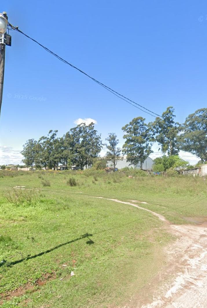 TERRENO DE AMPLIAS DIMENSIONES