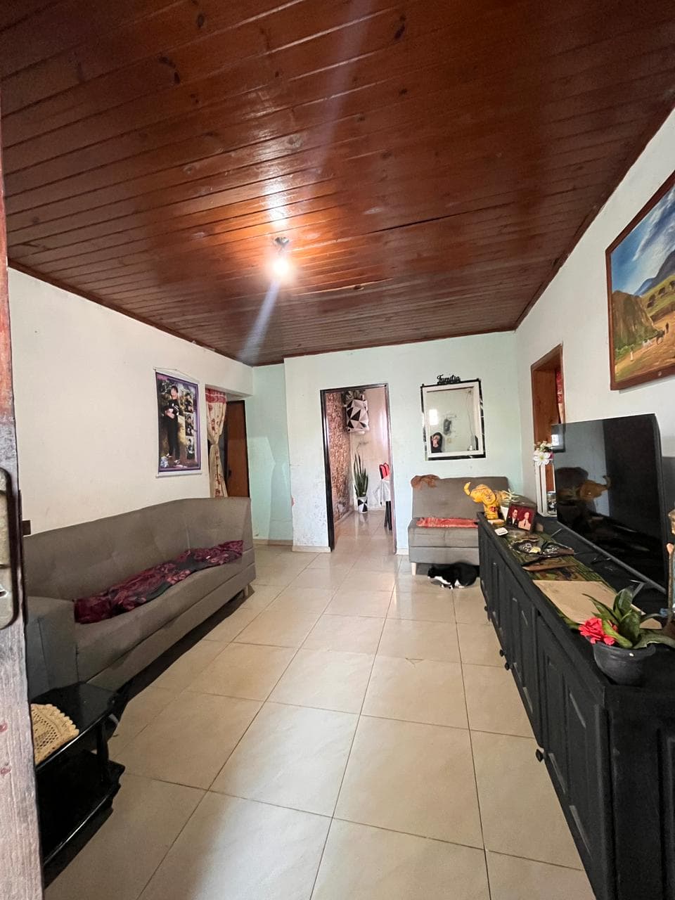 ¡CASA FAMILIAR DE 3 HABITACIONES CON PATIO!